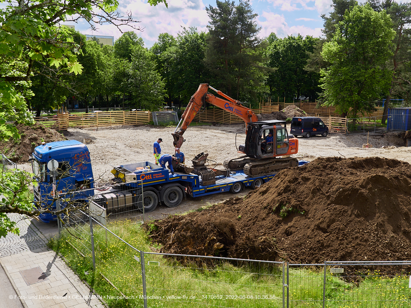 08.06.2022 - Baustelle zur Mütterberatung und Haus für Kinder